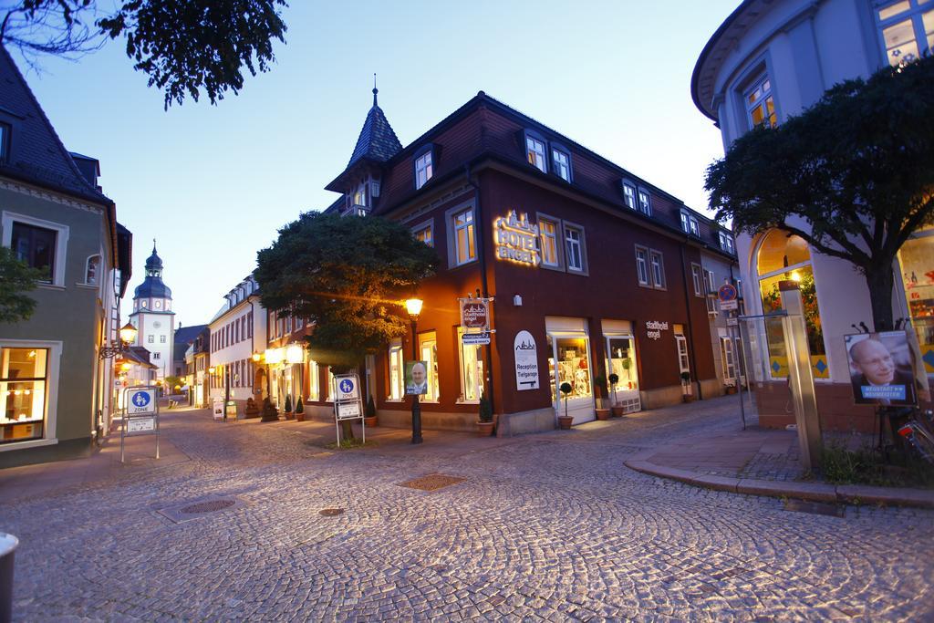 Stadthotel Engel Ettlingen Exteriér fotografie