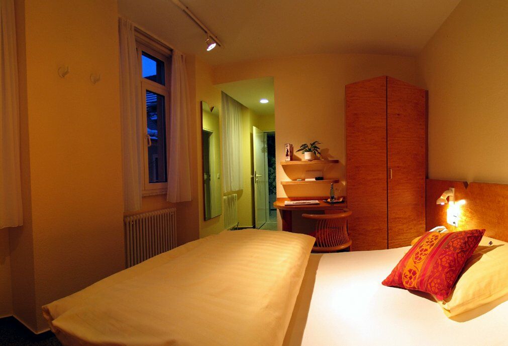 Stadthotel Engel Ettlingen Exteriér fotografie